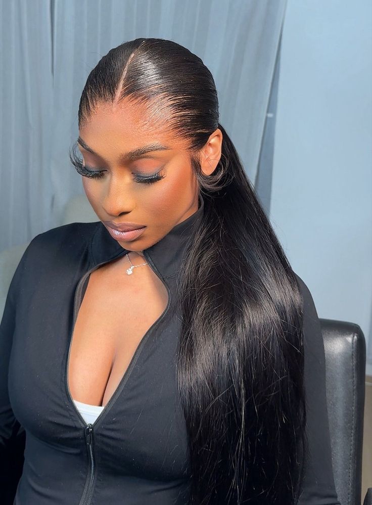 13x4 Lace Frontal · Straight 18"
